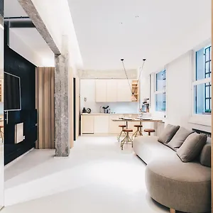 https://kaia-apartment-by-people-rentals.bilbaohotelsspain.com